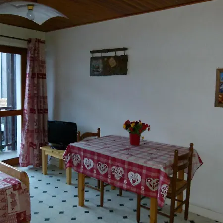Apartment Studio 2 Pers. Sud Avec Balcon A Valloire - Fr-1-263-53 *